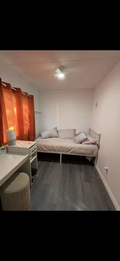 Room available in a cozy, pet-friendly home with a yard + a dog (so loving dogs is a must!). The hou...