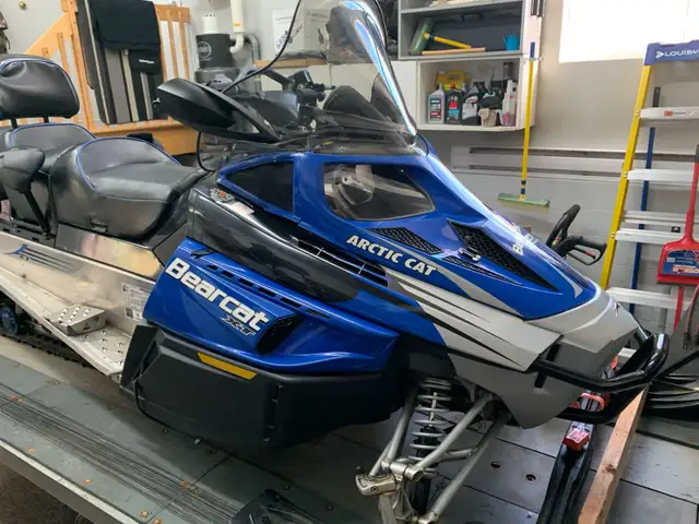 Motoneige à vendre négociable in Snowmobiles in Laval / North Shore - Image 3