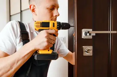 Locked Out in Downtown Toronto? We’re on Front St – Fast & Reliable Locksmith Service! Lost your key...