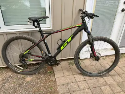 GT Avalanche Mountain Bike, View more