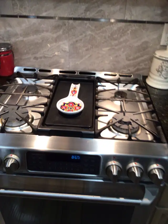GE Cafe Gas Stove Double Electric Oven in Stoves, Ovens & Ranges in Peterborough - Image 4