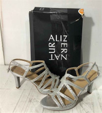 Naturalizer Women's Baylor Dress Sandals Silver Glitter Size 7.5