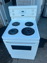 Frigidaire 24 inch w freestanding electric stove range oven