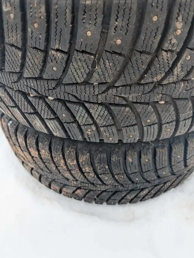 escape winter wheels and tires in Tires & Rims in Annapolis Valley - Image 4