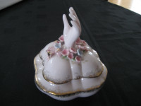 Vintage Lefton China Exclusive Hand Painted Trinket Box