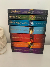 Harry Potter Book Series (7 Books)