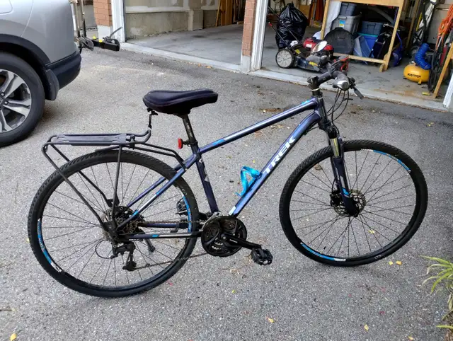 Trek Bike in Road in Oshawa / Durham Region - Image 2