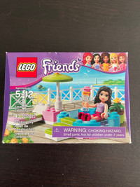 Sealed Lego Friends set - Emma’s Splash Pool