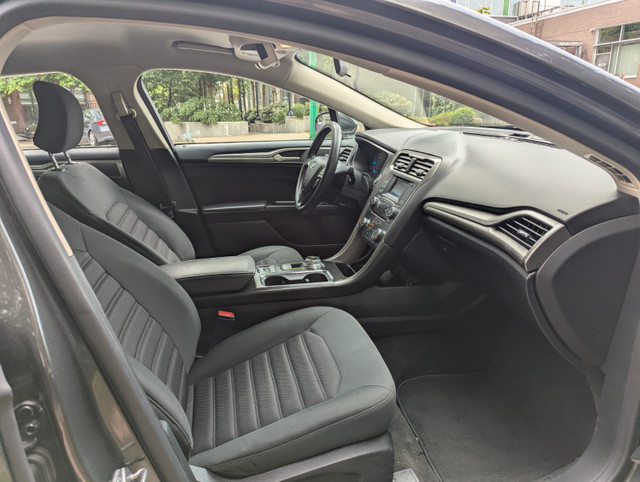 Ford Fusion 2017 | Perfect condition in Cars & Trucks in Richmond - Image 3