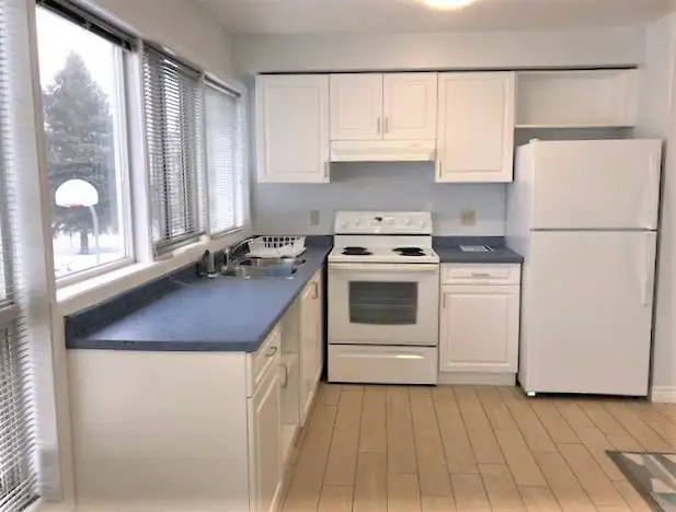 All Inclusive Rooms (rent) Student Residence-Georgian/Lakehead U in Room Rentals & Roommates in Barrie - Image 17