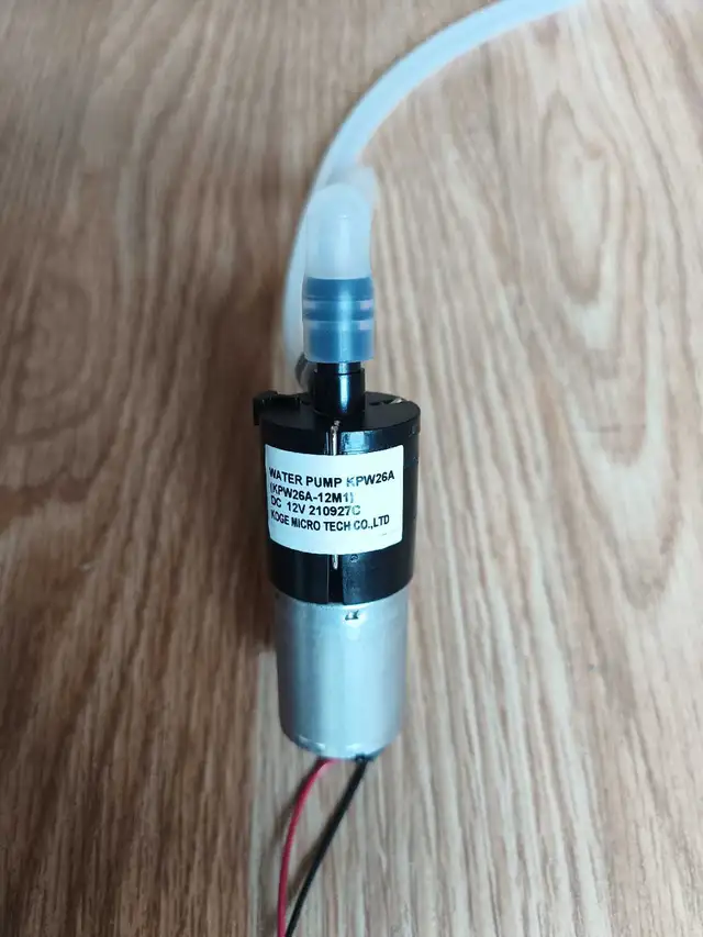 Starbucks Mugs, Thermometer, Water Pump, Solenoid Valve in Coffee Makers in City of Toronto - Image 6