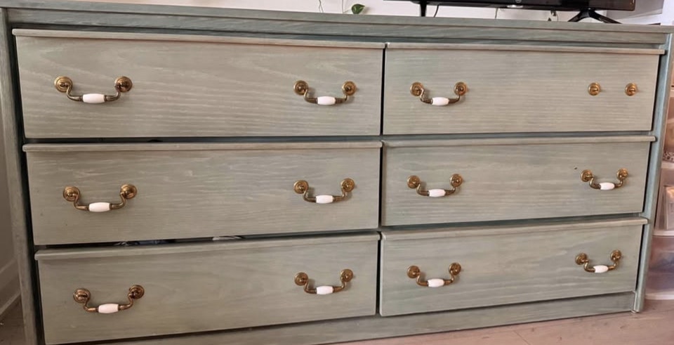 Green 6 Drawer Dresser Dressers Wardrobes City of Toronto Free