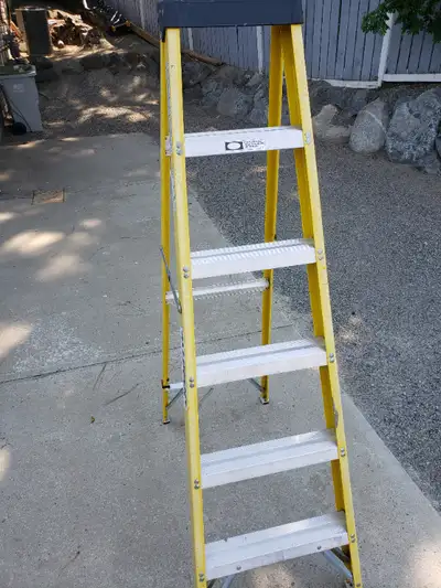 Selling 2 of my step ladders. These are industrial grade 1 ladders. Both are fiberglass. Both are 6...