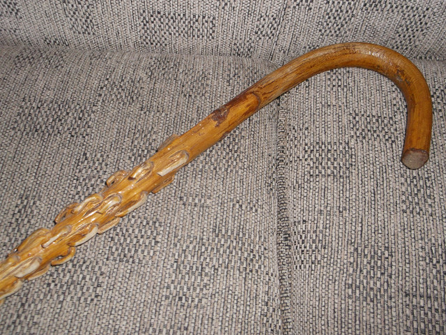 ANTIQUE Walking CANES-Palm /Wooden Congo Effect /Snake- ONE FREE in Arts & Collectibles in City of Halifax - Image 3