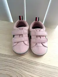 Baby indoor shoes size 5