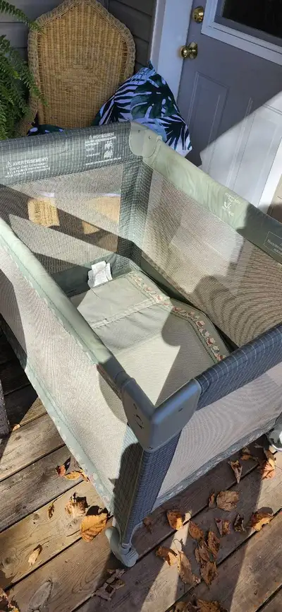 Childrens playpen, View more