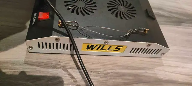 Wills grow light W-D6 600W. Barely used. Double switch 