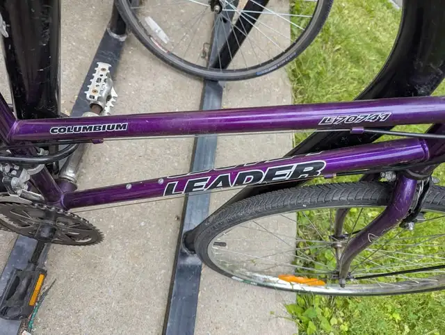 Bicycle for sale, small size in Cruiser, Commuter & Hybrid in City of Montréal - Image 4