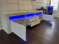 New in box glossy white led tv stand 