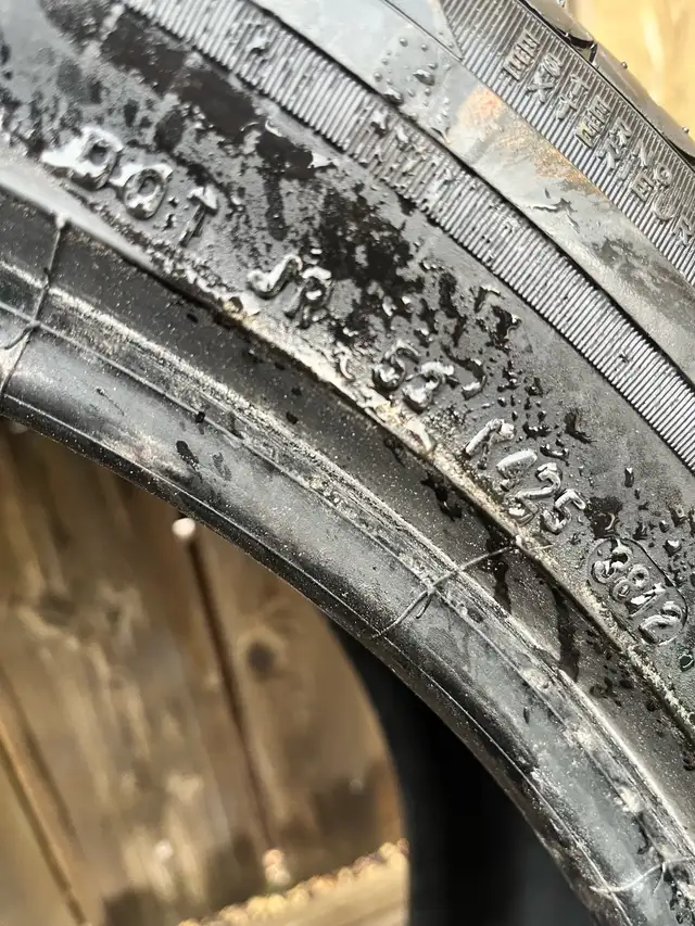 Mercedes Rim & 2 Tires (265/45R/20) in Tires & Rims in Thunder Bay - Image 6