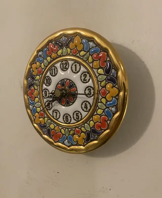 vintage Cercolon 5” plate wall clock. in Home Décor & Accents in Markham / York Region - Image 3