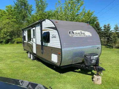 Selling our 2014 Shasta trailer . Second owner used less then 10 times . Well taken care of . Double...