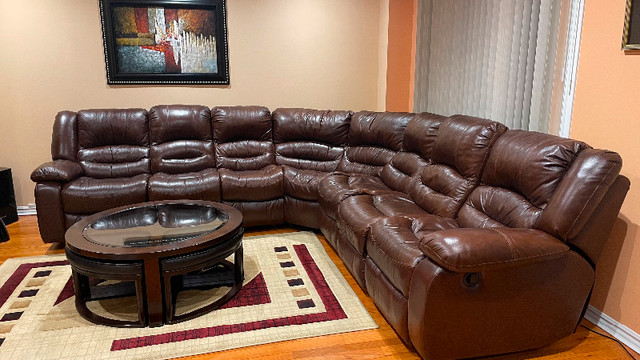 Reclining Sectional 7 seats in Couches & Futons in Mississauga / Peel Region