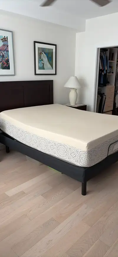 Top End Adjustable Queen Size Frame and Mattress, View more
