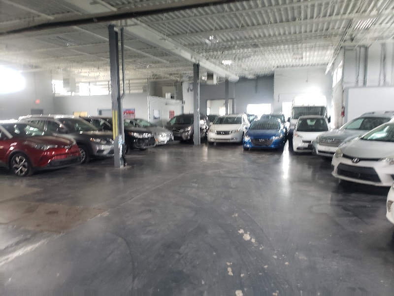 REPUTABLE DEALERSHIP FOR SALE Commercial & Office Space for Sale