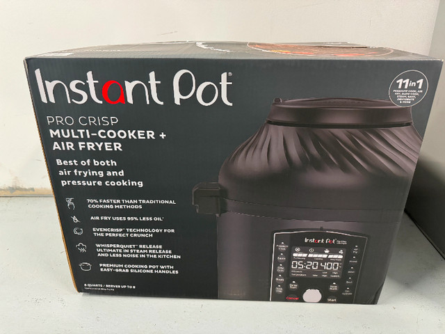 Instant Pot Pro Crisp 11-in-1 Air Fryer and Electric Pressure Co dans Fours à micro-ondes et cuiseurs  à Laval/Rive Nord