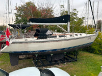32foot Ericson sailboat partnership and sale in Bayfield Ontario
