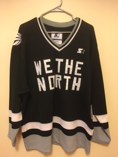 NEW VINTAGE 2017 TORONTO RAPTOR JERSEY --HOCKEY STYLE MADE BY STARTER have been in storage in garmen...