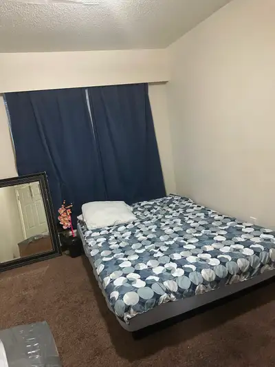 Private room for rent Hi. Im looking for one person to occupy my one room from a 2 bedroom apartment...