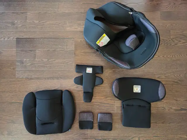 Peg Perego Primo Viaggio Nido Infant Car Seat in Strollers, Carriers & Car Seats in Markham / York Region - Image 10