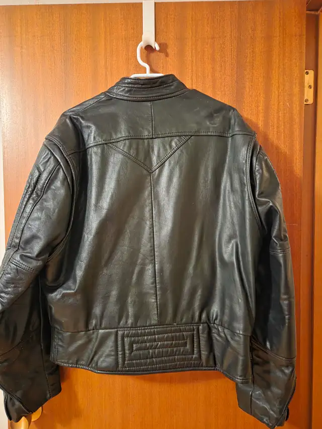 Black Leather Motorcycle Jacket - Men's Large in Men's in Kitchener / Waterloo - Image 3
