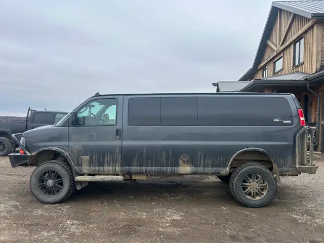 Chev express van460987226737889282