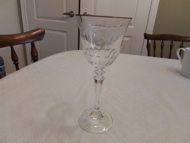 Wine Glasses in Kitchen & Dining Wares in Oakville / Halton Region