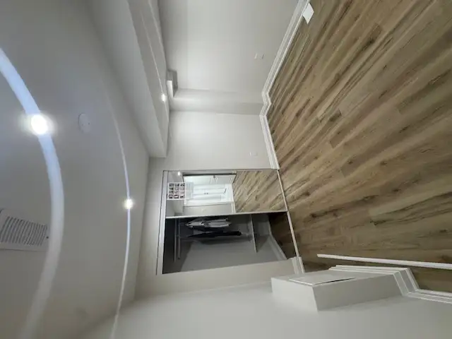 Legal 2 Beds 1 Bath Apartment