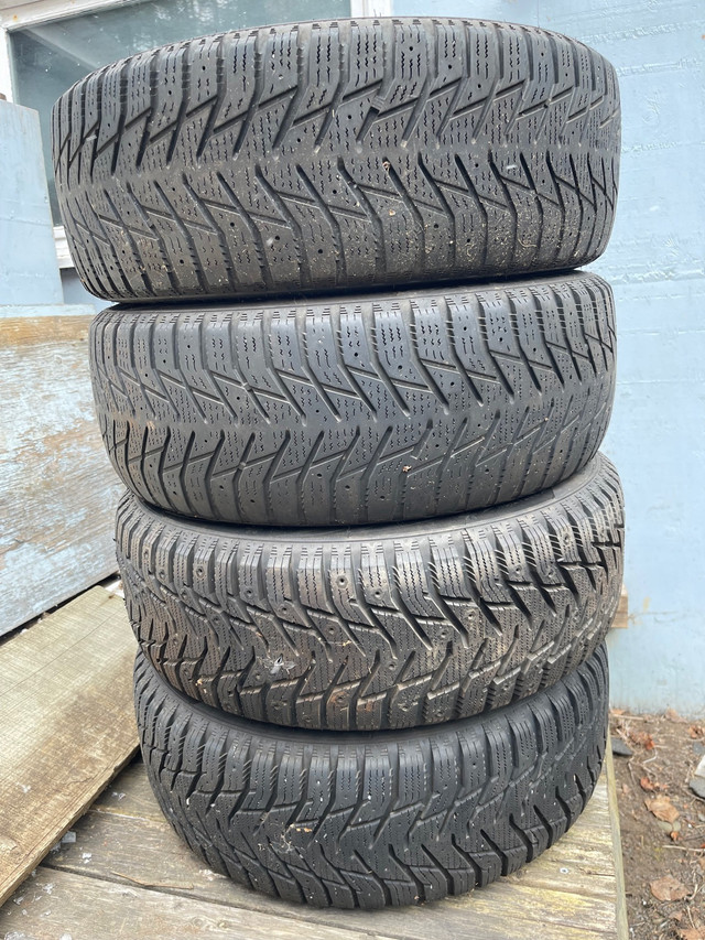 Winter tires for Kia 195/55R15 in Tires & Rims in Thunder Bay