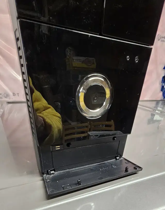 PC case. in System Components in Barrie - Image 3