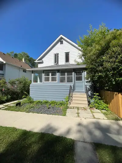 3 Bedroom home for rent in St. Boniface