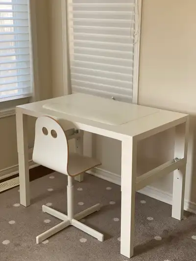 PÅHL Desk, height adjustable, white, 96x58 cm (37 3/4x22 7/8 ") VALFRED / SIBBEN Children's desk cha...