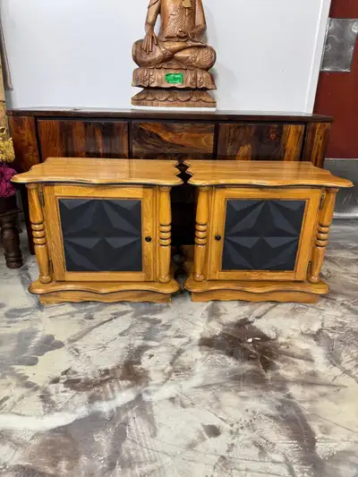 Superbes tables de chevets en bois, View more