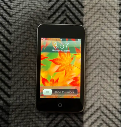 Selling an authentic Apple iPod Touch (3rd gen) in never-used, mint condition. This iPod was kept in...