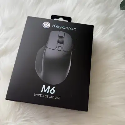 Brand New Condition in box(sealed) 2 Available Pixart 3395 sensor Bluetooth and cable connection via...