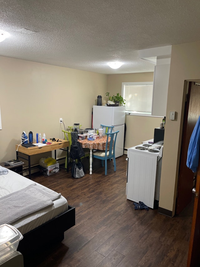 Cute basement bachelor suite Long Term Rentals Saskatoon Kijiji