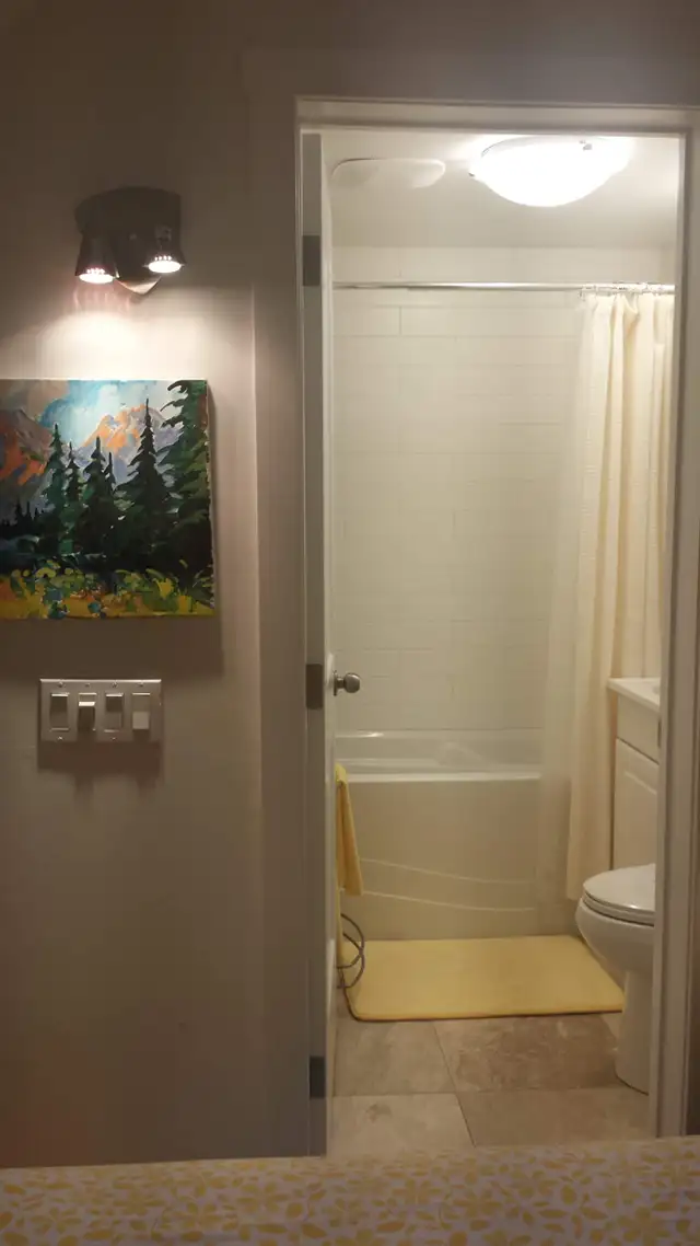 Basement In-Law Suite for Rent in Long Term Rentals in Calgary - Image 12