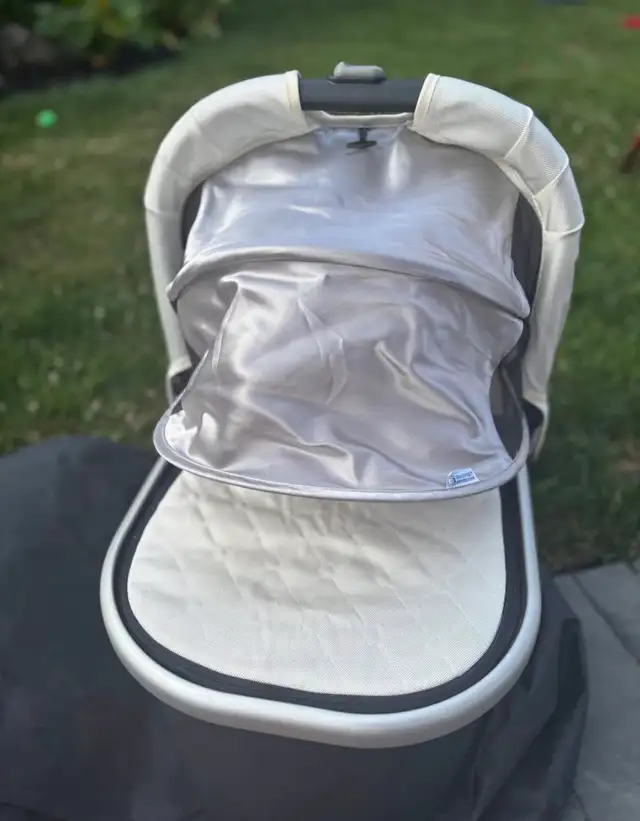 uppa baby vista  in Strollers, Carriers & Car Seats in Mississauga / Peel Region - Image 3