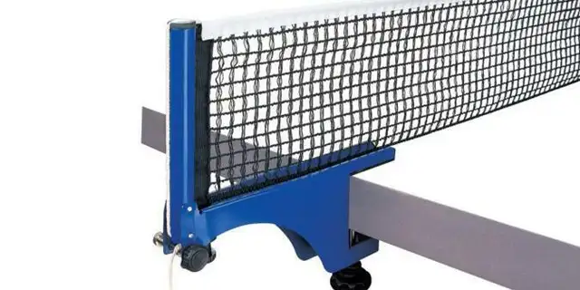 Table de ping pong compacte Ace 1 pour espace restreint tennis in Toys & Games in Longueuil / South Shore - Image 3