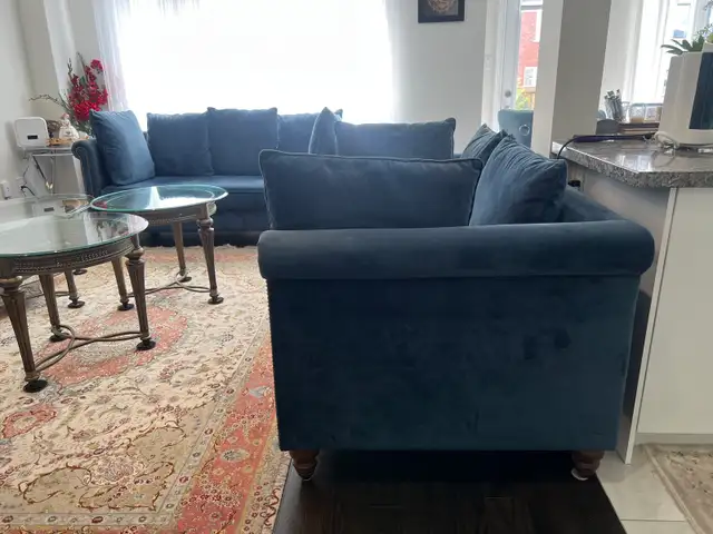 Blue Velvet Sofa, Loveseat & Oversized Armchair Set in Couches & Futons in Markham / York Region - Image 4